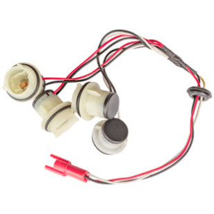 CHICOTE COM CONECTOR LANTERNA DIANTEIRA 124 SÉRIE 4 - SCANIA - 1732515 - 1